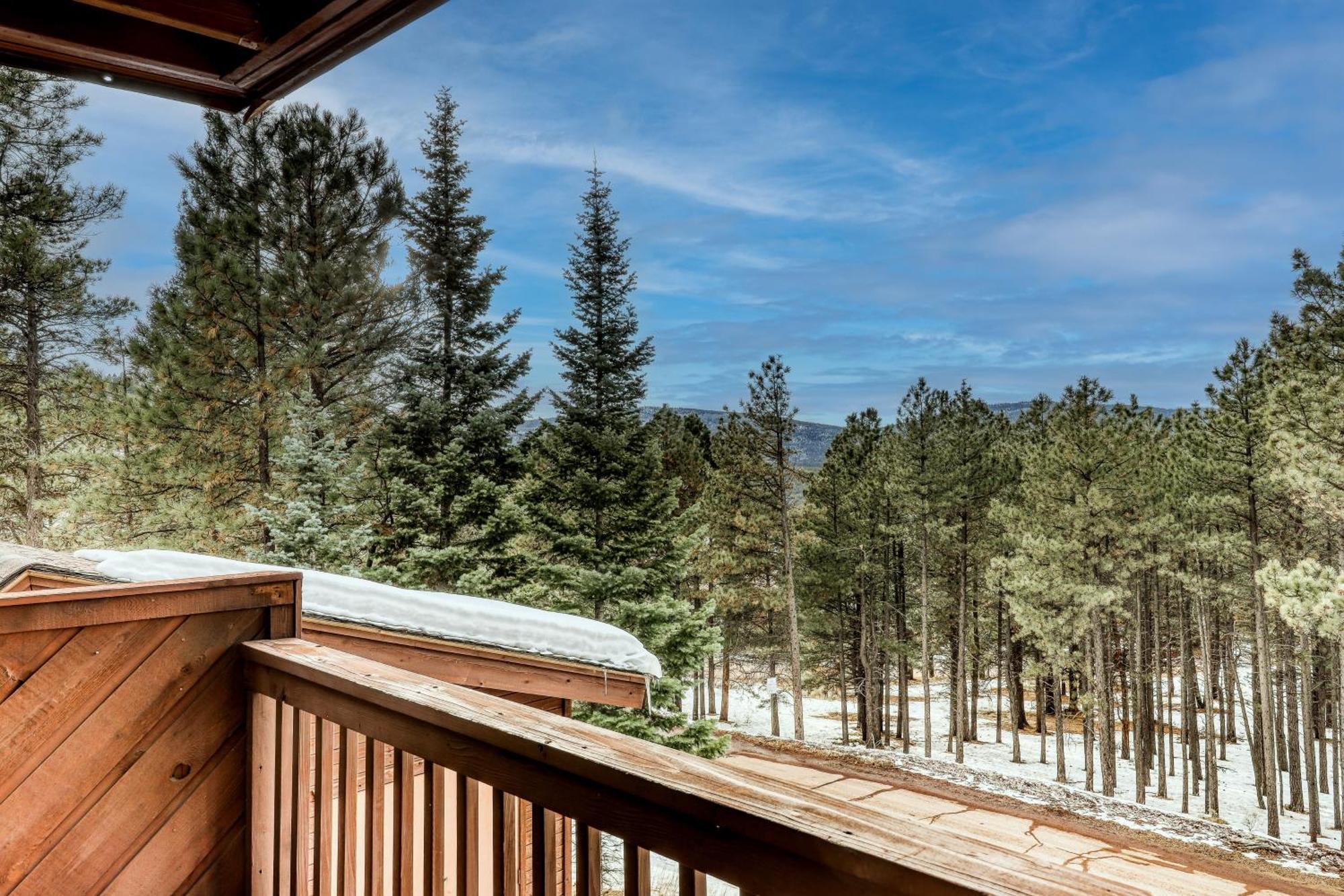 Lift Condos Angel Fire Room photo